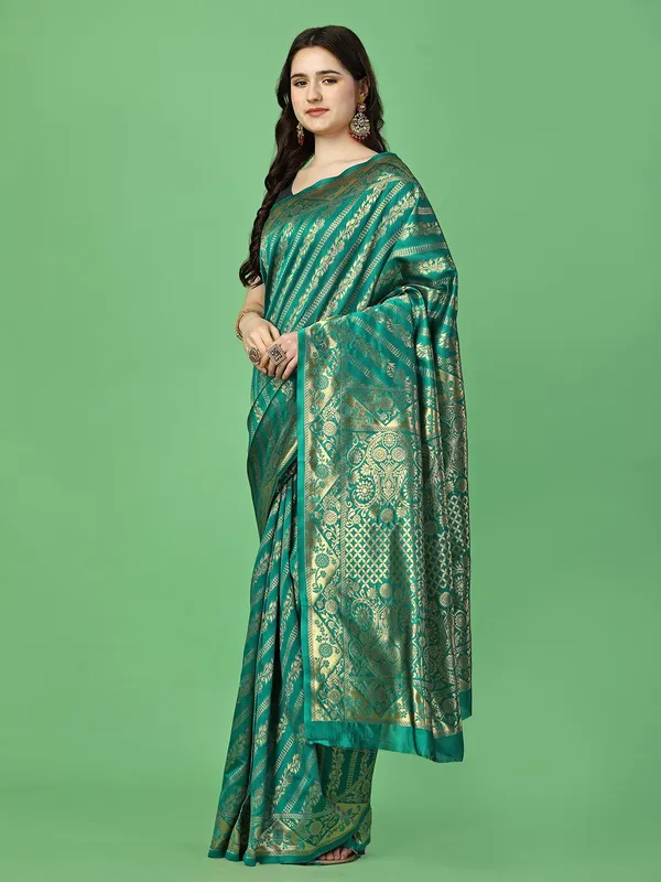 Leelavati_Self_Design_Kanjivaram_Pure_Silk_Jacquard_Saree_Light_Green