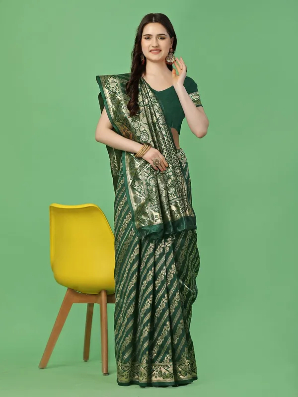 Leelavati_Self_Design_Kanjivaram_Pure_Silk_Jacquard_Saree_Green