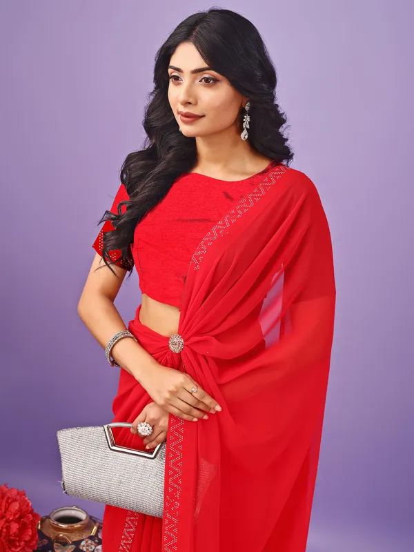 Leelavati_Embellished_Bollywood_Chiffon_Saree_Red