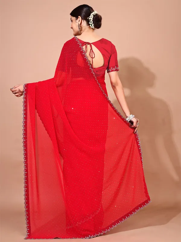 Leelavati_Embellished_Bollywood_Chiffon_Saree_Red