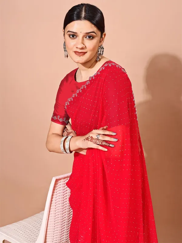 Leelavati_Embellished_Bollywood_Chiffon_Saree_Red