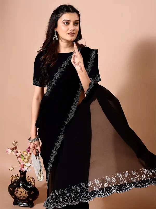 Leelavati_Embellished_Bollywood_Chiffon_Saree_Black