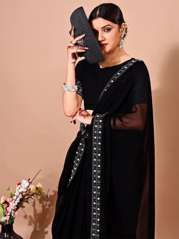 Leelavati_Embellished_Bollywood_Chiffon_Saree_Black