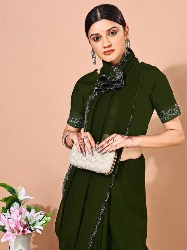 Leelavati_Embellished_Bollywood_Chiffon_Saree_Green