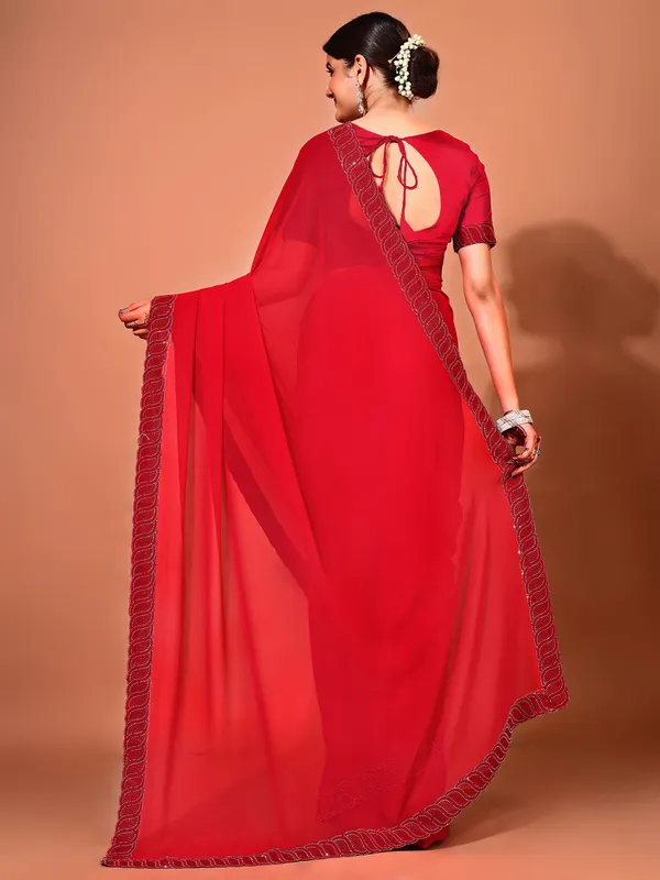 Leelavati_Embellished_Bollywood_Chiffon_Saree_Red