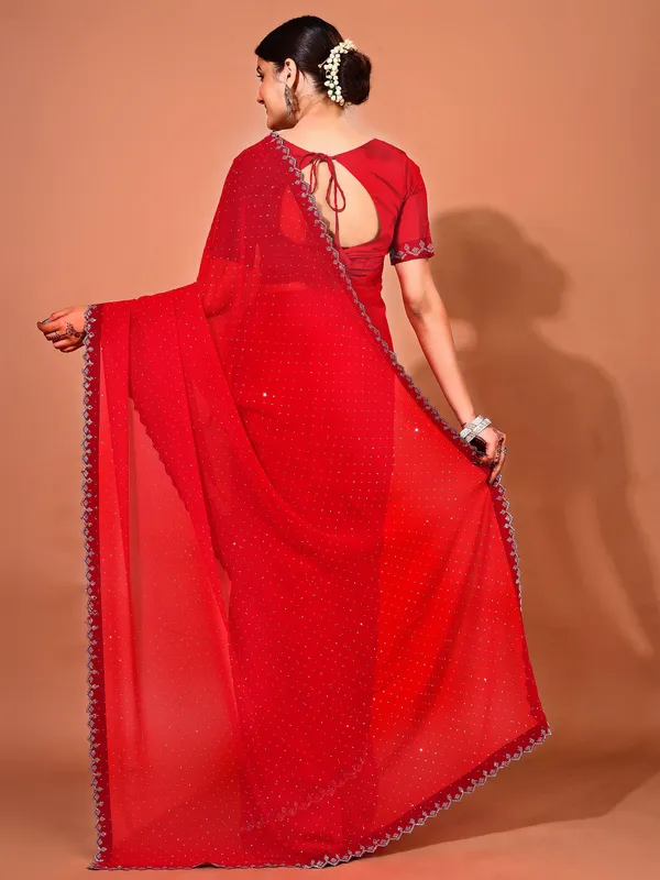 Leelavati_Embellished_Bollywood_Chiffon_Saree_Red