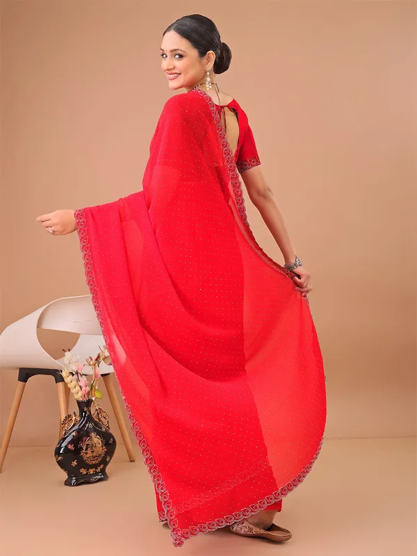 Leelavati_Embellished_Bollywood_Chiffon_Saree_Red