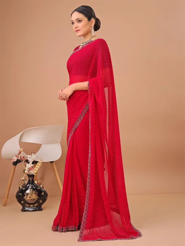 Leelavati_Embellished_Bollywood_Chiffon_Saree_Red