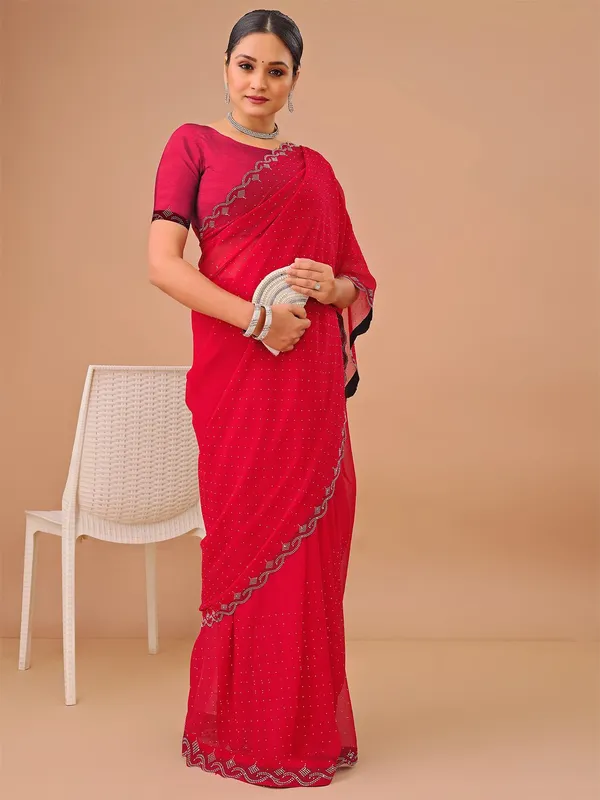 Leelavati_Embellished_Bollywood_Chiffon_Saree_Red