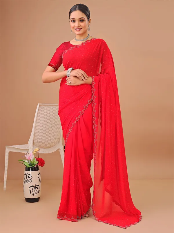 Leelavati_Embellished_Bollywood_Chiffon_Saree_Red