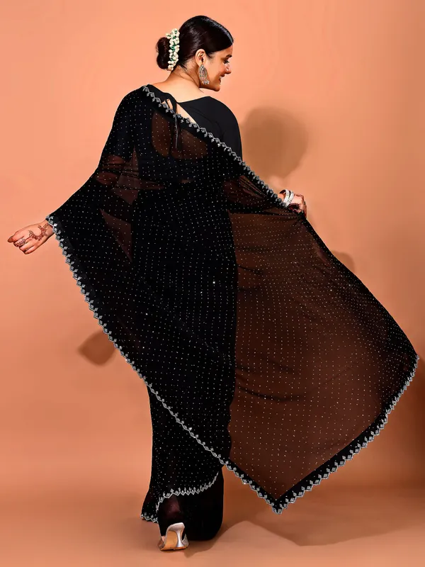 Leelavati_Embellished_Bollywood_Chiffon_Saree_Black