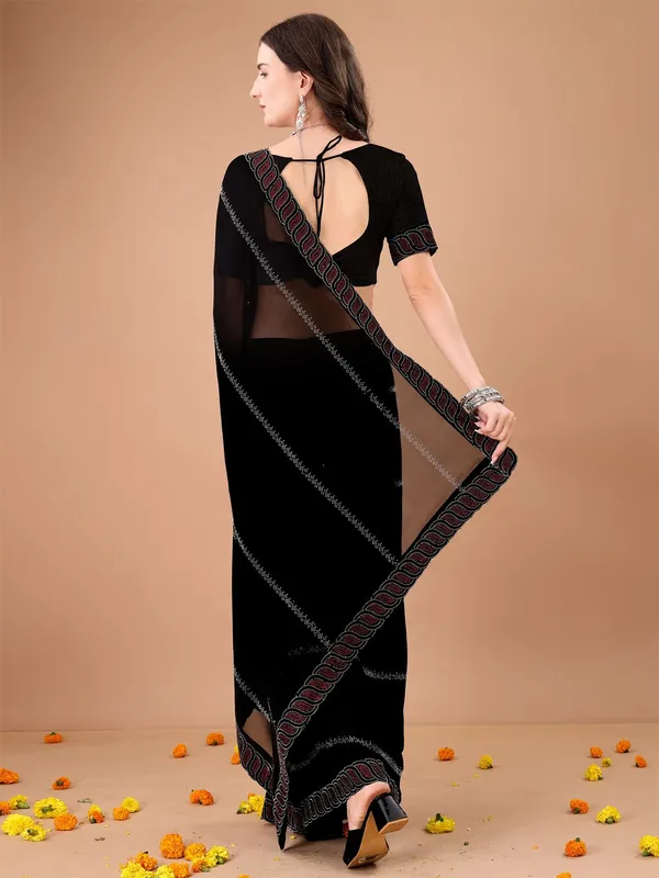 Leelavati_Embroidered_Embellished_Bollywood_Georgette_Saree_Black