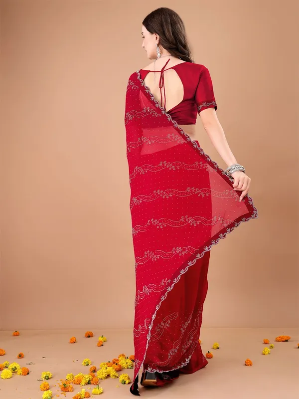 Leelavati_Embroidered_Embellished_Bollywood_Georgette_Saree_Red