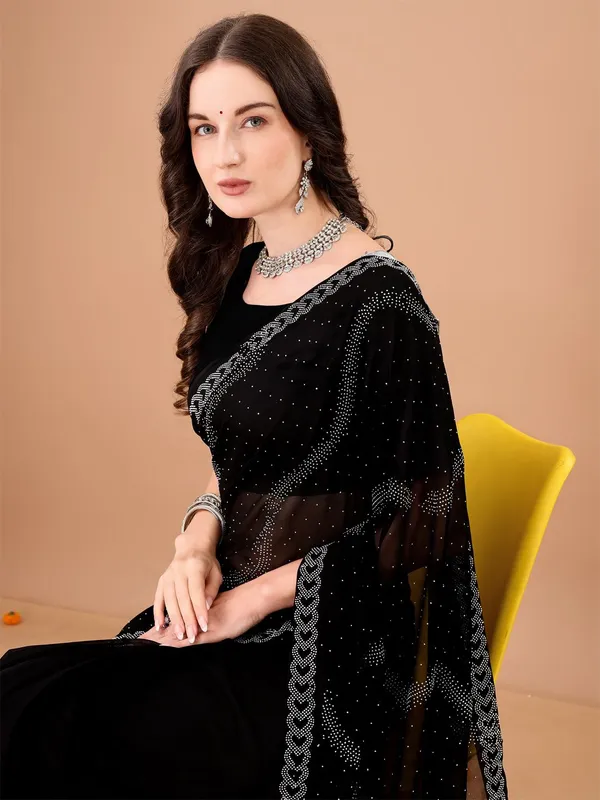 Leelavati_Embroidered_Embellished_Bollywood_Georgette_Saree_Black