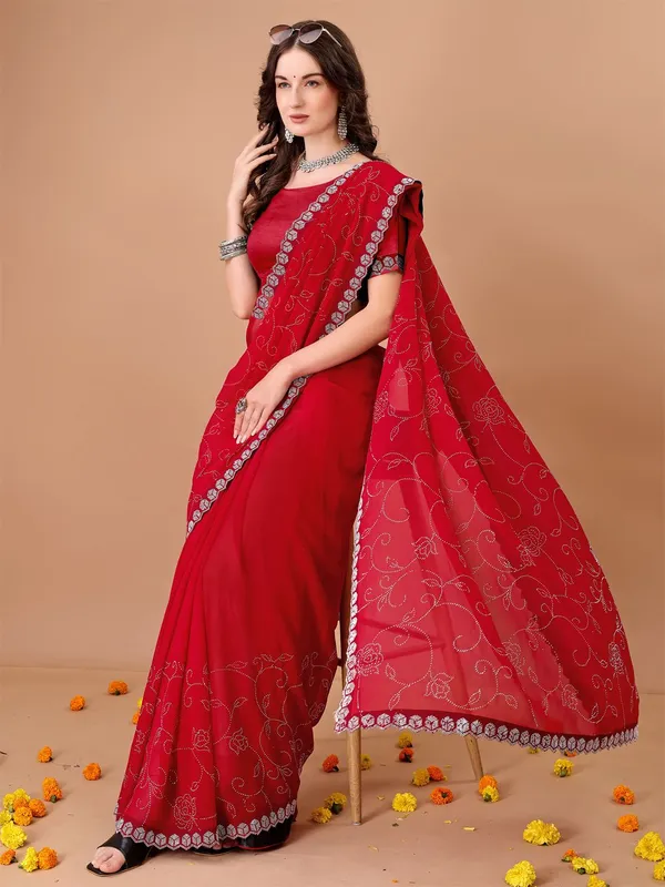 Leelavati_Embroidered_Embellished_Bollywood_Georgette_Saree_Red