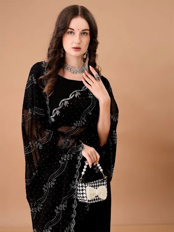 Leelavati_Embroidered_Embellished_Bollywood_Georgette_Saree_Black