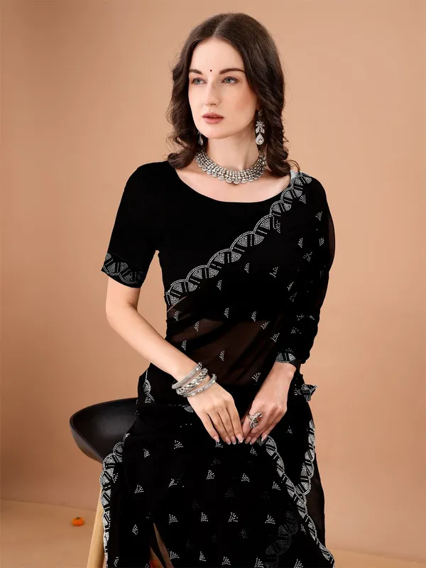 Leelavati_Embroidered_Embellished_Bollywood_Georgette_Saree_Black