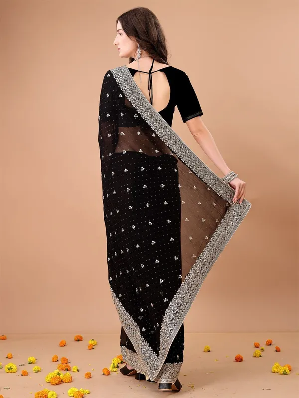 Leelavati_Embroidered_Embellished_Bollywood_Georgette_Saree_Black