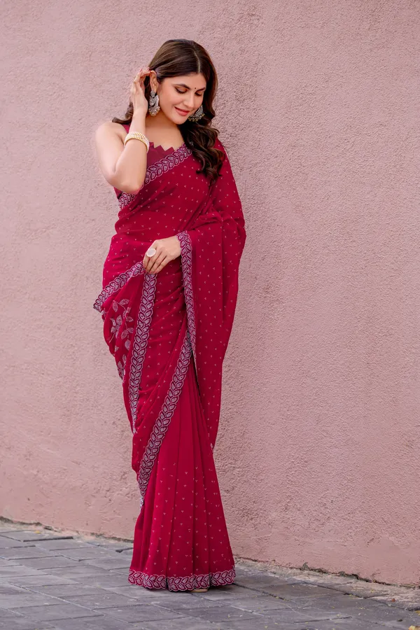 Leelavati_Embroidered_Embellished_Bollywood_Georgette_Saree_Red