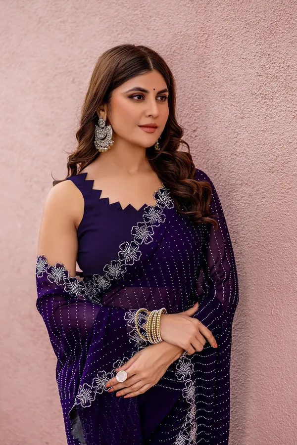 Leelavati_Embroidered_Embellished_Bollywood_Georgette_Saree_Purple