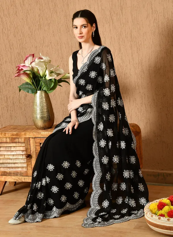 Leelavati_Embroidered_Embellished_Bollywood_Georgette_Saree_Black