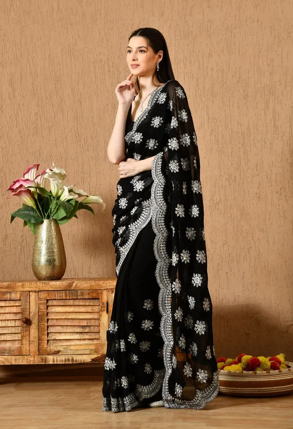 Leelavati_Embroidered_Embellished_Bollywood_Georgette_Saree_Black