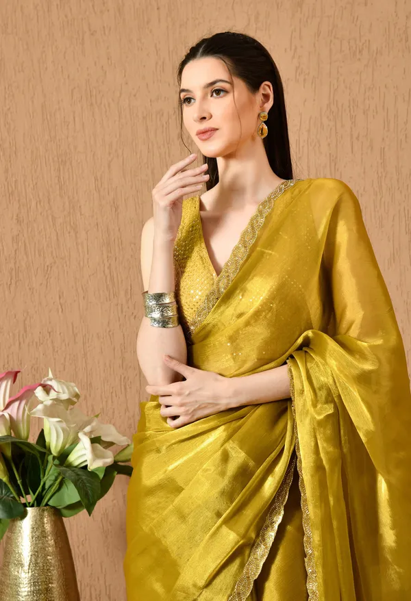 Leelavati_Embellished_Bollywood_Jimmy_Jimmy_Saree_Gold