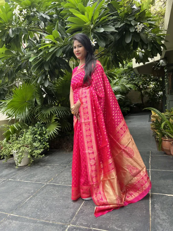 Leelavati_Woven_Self_Design_Kanjivaram_Pure_Silk_Jacquard_Saree_Pink