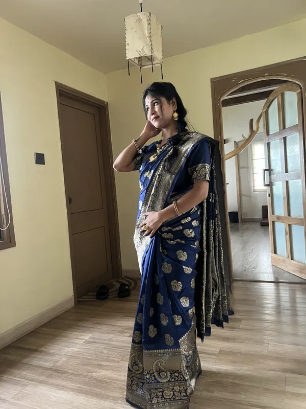 Leelavati_Woven_Self_Design_Kanjivaram_Pure_Silk_Jacquard_Saree_Dark_Blue