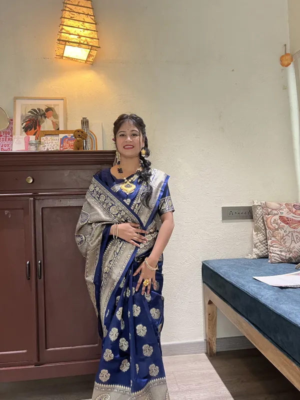 Leelavati_Woven_Self_Design_Kanjivaram_Pure_Silk_Jacquard_Saree_Dark_Blue