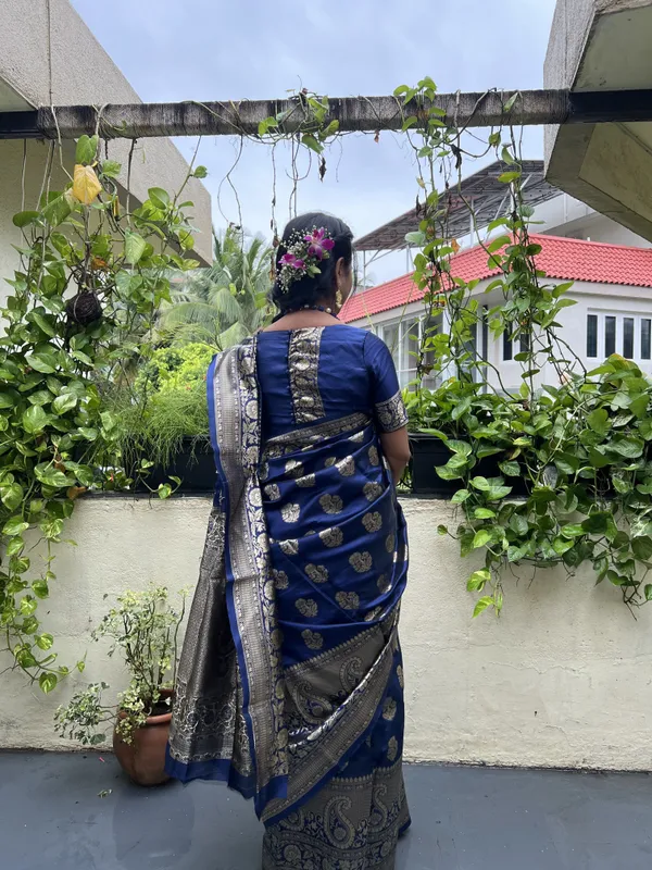 Leelavati_Woven_Self_Design_Kanjivaram_Pure_Silk_Jacquard_Saree_Dark_Blue