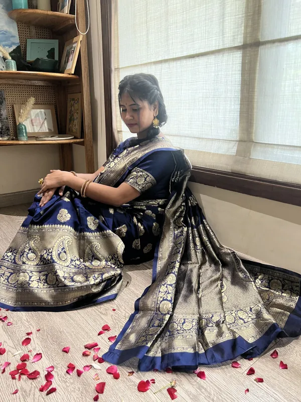 Leelavati_Woven_Self_Design_Kanjivaram_Pure_Silk_Jacquard_Saree_Dark_Blue