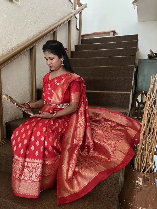 Leelavati_Woven_Self_Design_Kanjivaram_Pure_Silk_Jacquard_Saree_Red