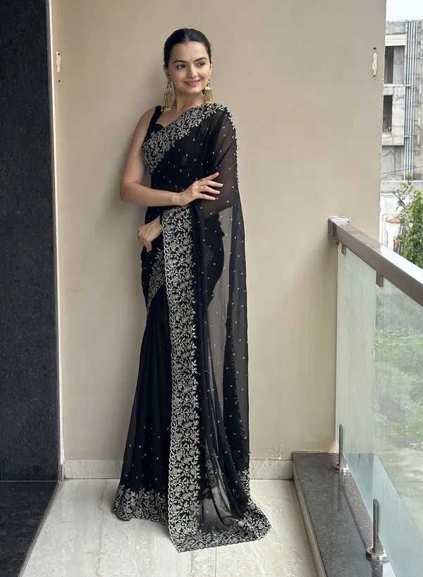 Leelavati_Embroidered_Embellished_Bollywood_Georgette_Saree_Black
