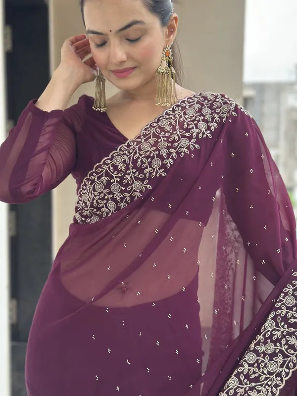 Leelavati_Embroidered_Embellished_Bollywood_Georgette_Saree_Purple