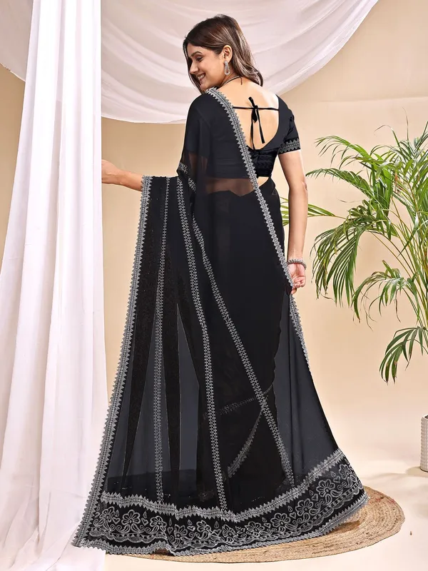 Leelavati_Embroidered_Embellished_Bollywood_Georgette_Saree_Black