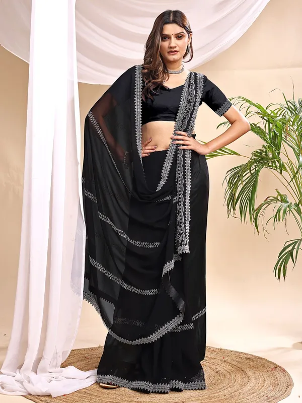 Leelavati_Embroidered_Embellished_Bollywood_Georgette_Saree_Black