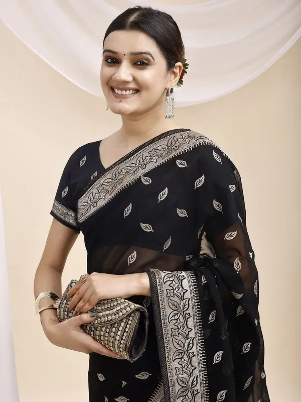 Leelavati_Embroidered_Embellished_Bollywood_Georgette_Saree_Black