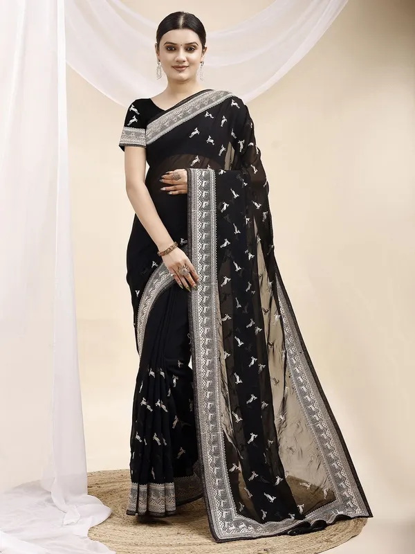 Leelavati_Embroidered_Embellished_Bollywood_Georgette_Saree_Black