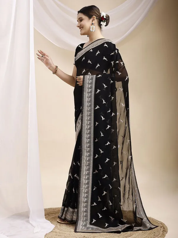 Leelavati_Embroidered_Embellished_Bollywood_Georgette_Saree_Black