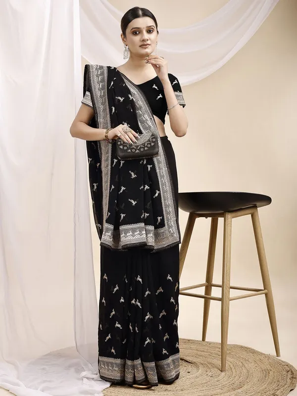 Leelavati_Embroidered_Embellished_Bollywood_Georgette_Saree_Black
