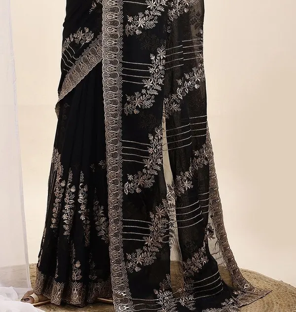 Leelavati_Embroidered_Embellished_Bollywood_Georgette_Saree_Black