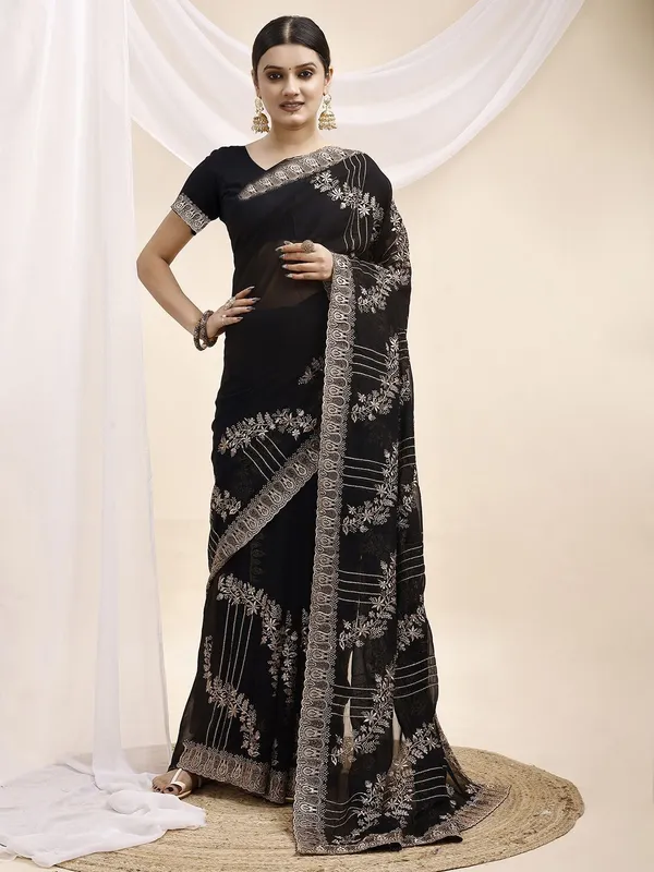 Leelavati_Embroidered_Embellished_Bollywood_Georgette_Saree_Black