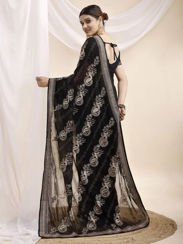 Leelavati_Embroidered_Embellished_Bollywood_Georgette_Saree_Black