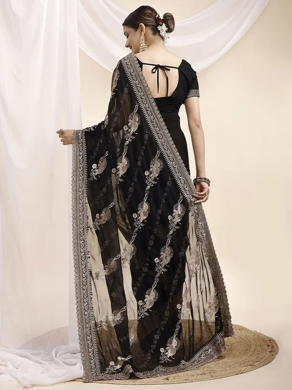 Leelavati_Embroidered_Embellished_Bollywood_Georgette_Saree_Black