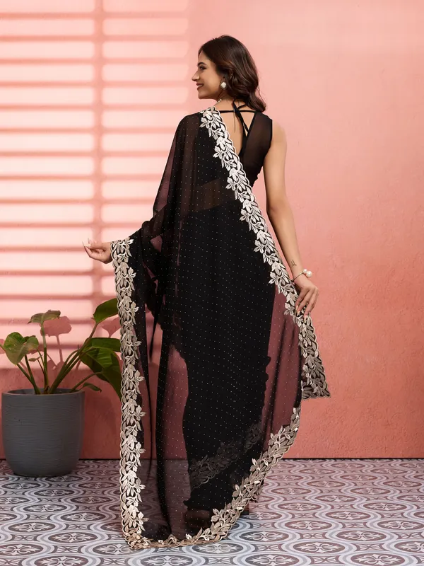 Leelavati_Embellished_Embroidered_Bollywood_Chiffon_Saree_Black
