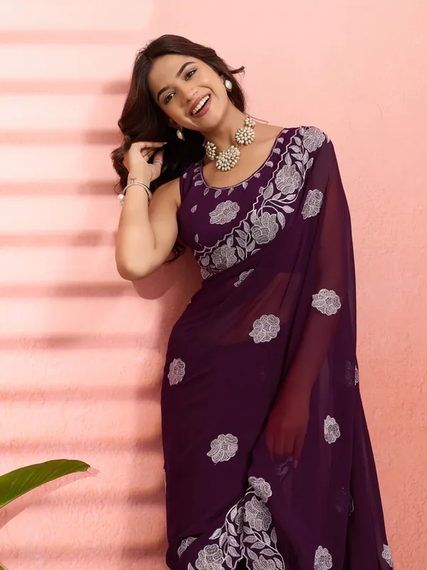 Leelavati_Embellished_Embroidered_Bollywood_Chiffon_Saree_Black