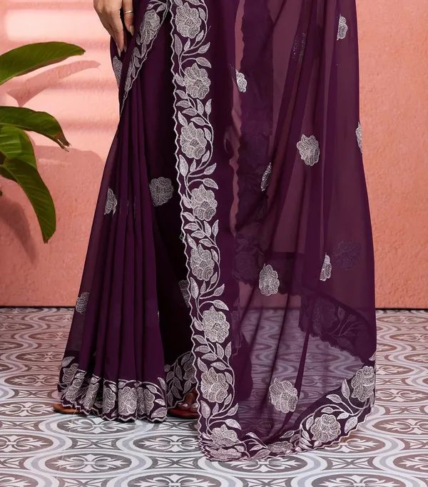 Leelavati_Embellished_Embroidered_Bollywood_Chiffon_Saree_Black
