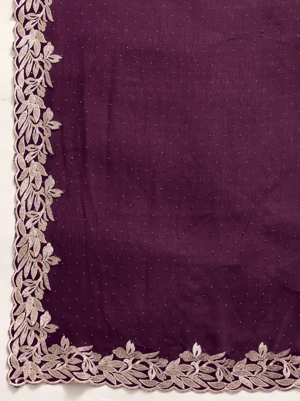 Leelavati_Embellished_Embroidered_Bollywood_Chiffon_Saree_Purple