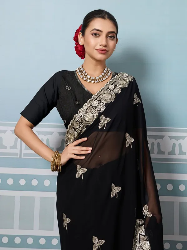 Leelavati_Embroidered_Embellished_Bollywood_Georgette_Saree_Purple